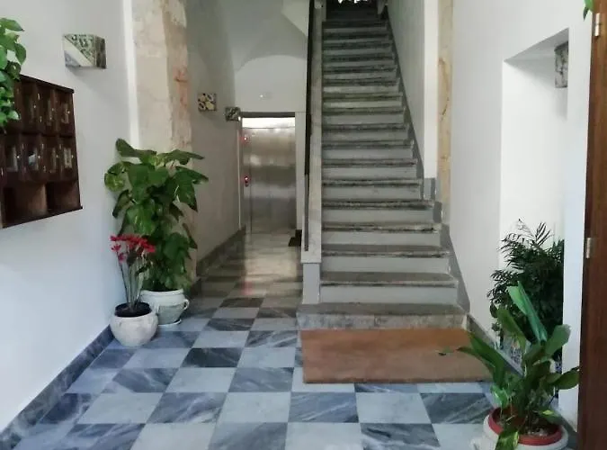 两卧室公寓